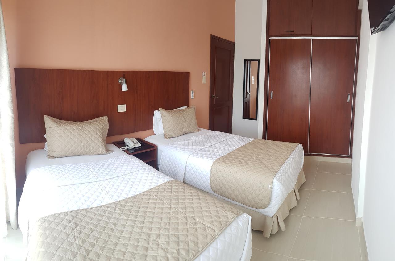 Premium Suites Business Aparthotel Equipetrol 산타 크루즈 드 라 시에라 외부 사진