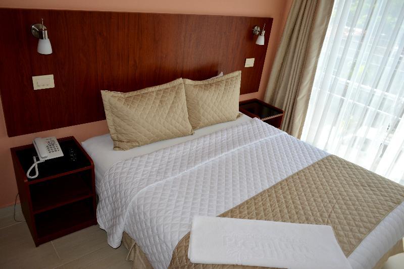 Premium Suites Business Aparthotel Equipetrol 산타 크루즈 드 라 시에라 외부 사진