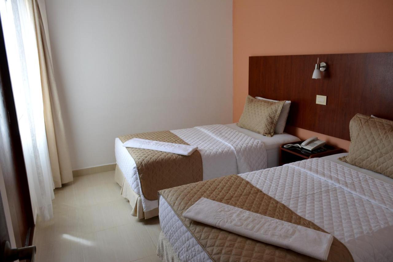 Premium Suites Business Aparthotel Equipetrol 산타 크루즈 드 라 시에라 객실 사진
