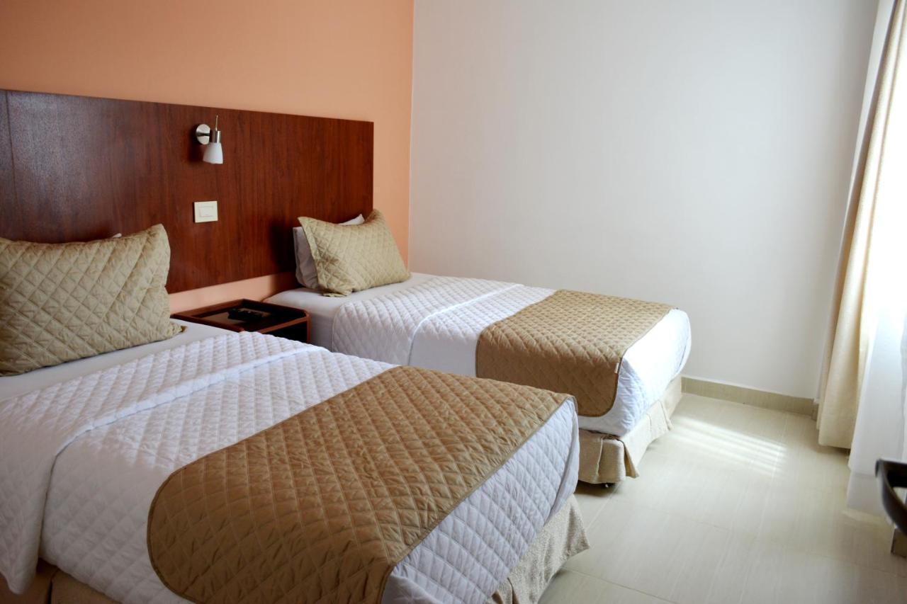 Premium Suites Business Aparthotel Equipetrol 산타 크루즈 드 라 시에라 객실 사진